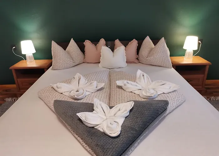 Meszi Vendeghaz Apartment *